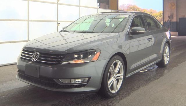 2015 Volkswagen Passat SE - 23013217 - 0