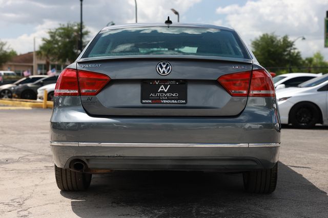 2015 Volkswagen Passat SE - 23013217 - 9