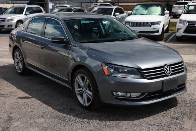 2015 Volkswagen Passat SE - 23013217 - 17