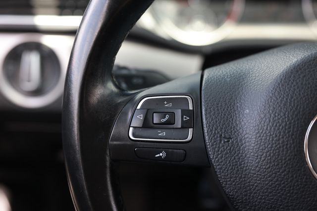 2015 Volkswagen Passat SE - 23013217 - 28