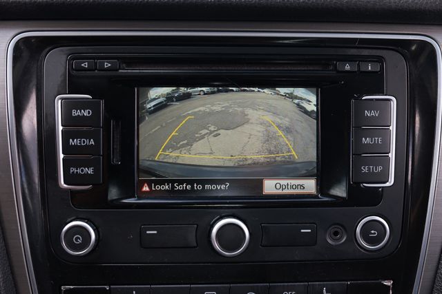 2015 Volkswagen Passat SE - 23013217 - 38