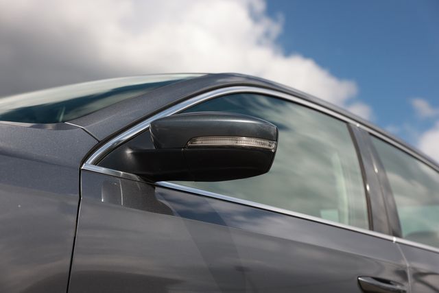 2015 Volkswagen Passat SE - 23013217 - 41