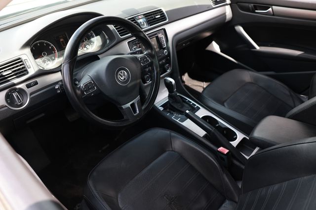 2015 Volkswagen Passat SE - 23013217 - 5