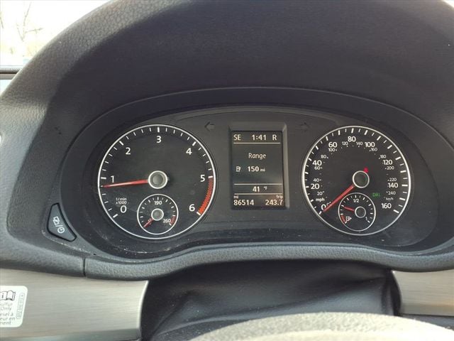 2015 Volkswagen Passat TDI SE Sedan 4D - 22952287 - 9