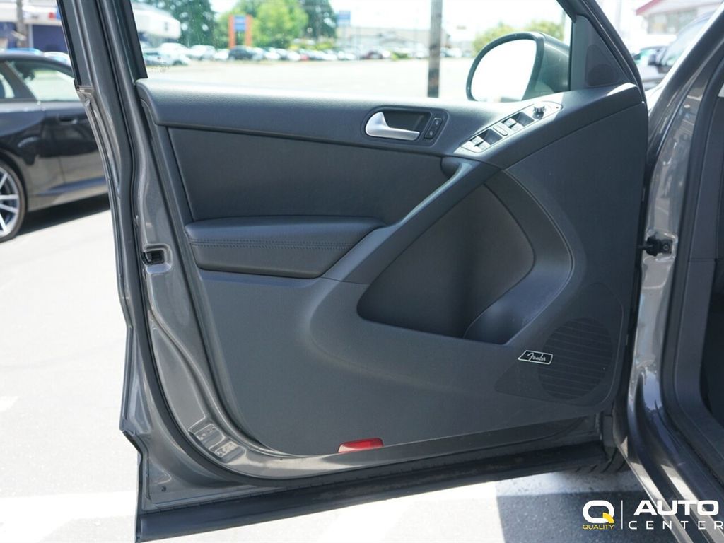2015 Volkswagen Tiguan  - 23035080 - 9