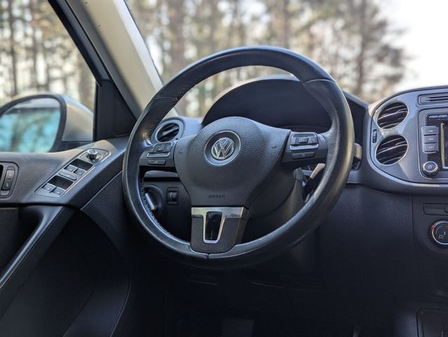 2015 Volkswagen Tiguan 2WD 4dr Automatic SE - 22983270 - 16