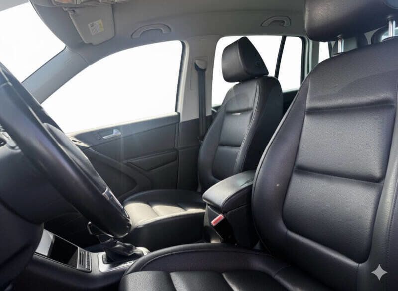 2015 Volkswagen Tiguan SE 4dr SUV - 22913922 - 11