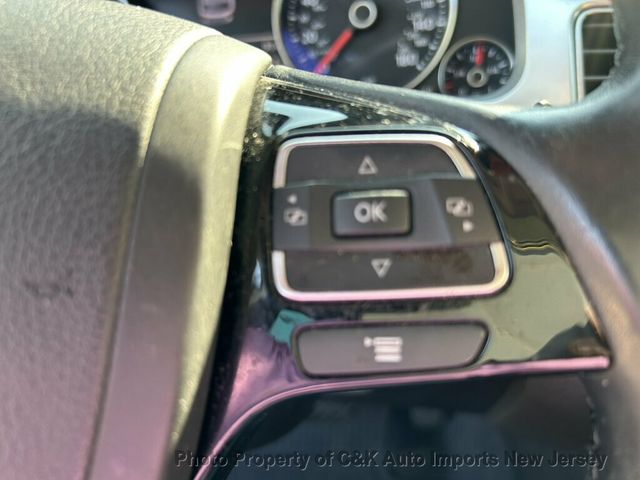 2015 Volkswagen Touareg 4dr V6 Lux - 23064884 - 34