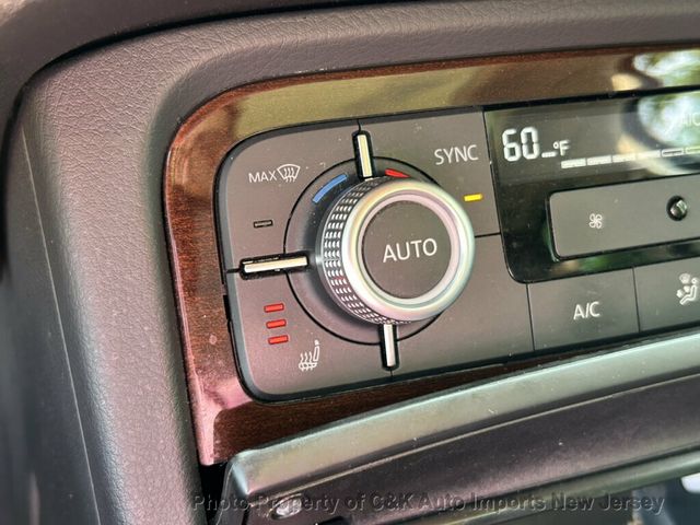 2015 Volkswagen Touareg 4dr V6 Lux - 23064884 - 43