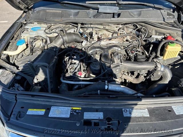 2015 Volkswagen Touareg V6 FSI - 22939843 - 32