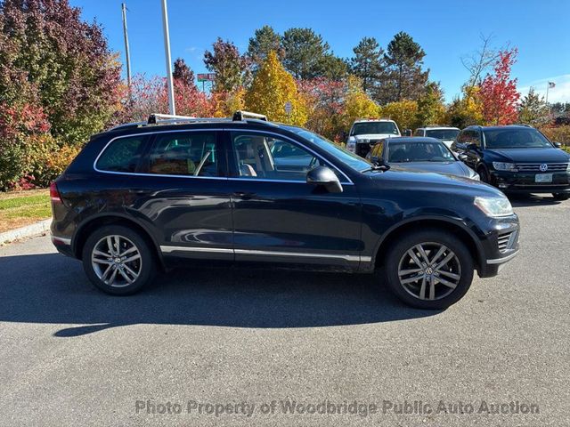 2015 Volkswagen Touareg V6 TDI - 23041753 - 16