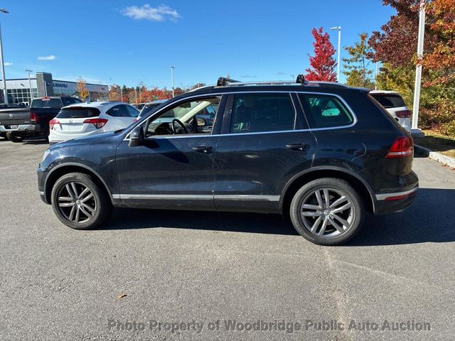 2015 Volkswagen Touareg V6 TDI - 23041753 - 18