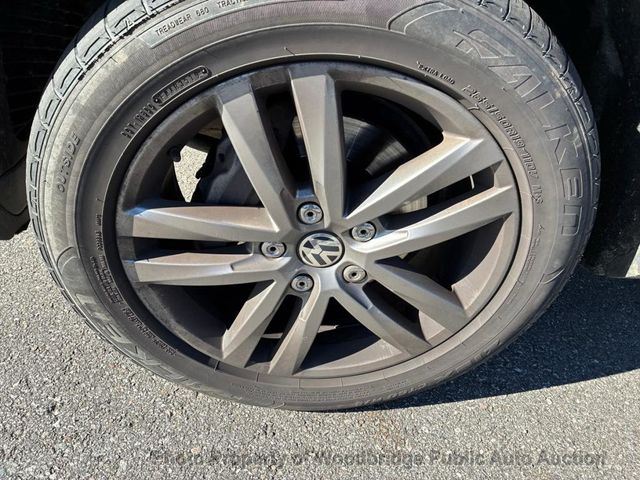 2015 Volkswagen Touareg V6 TDI - 23041753 - 24