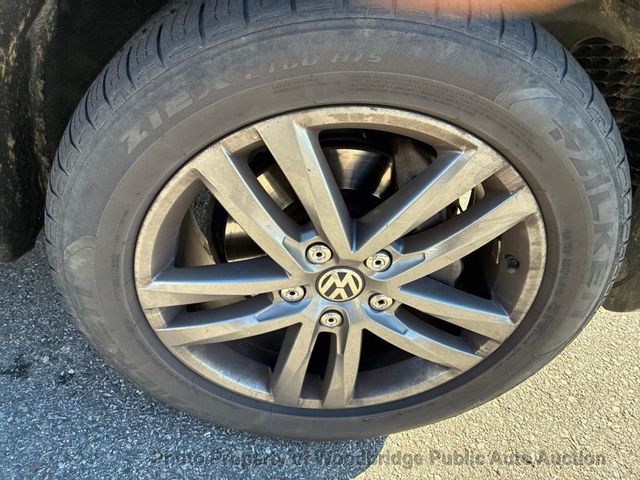 2015 Volkswagen Touareg V6 TDI - 23041753 - 25