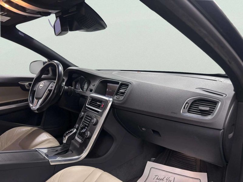 2015 Volvo S60 4dr Sedan T5 Drive-E Premier Plus FWD - 22969615 - 20