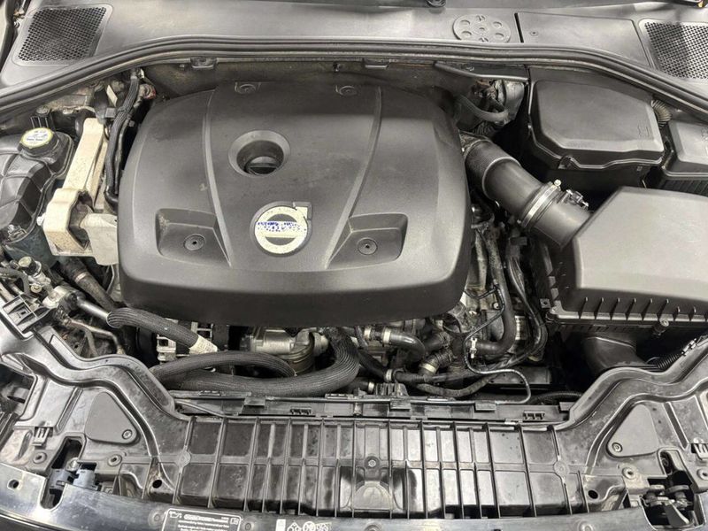 2015 Volvo S60 4dr Sedan T5 Drive-E Premier Plus FWD - 22969615 - 8