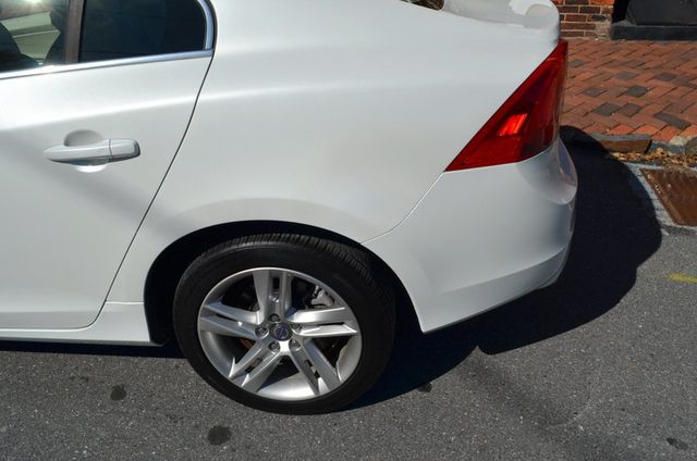 2015 Volvo S60 Dealer Serviced - Low Low Miles - 23090443 - 14