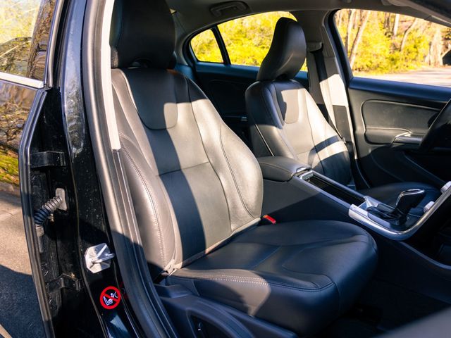 2015 Volvo S60 ONE OWNER DEALER SERVICED - 23009159 - 39