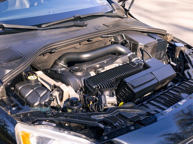 2015 Volvo S60 ONE OWNER DEALER SERVICED - 23009159 - 44