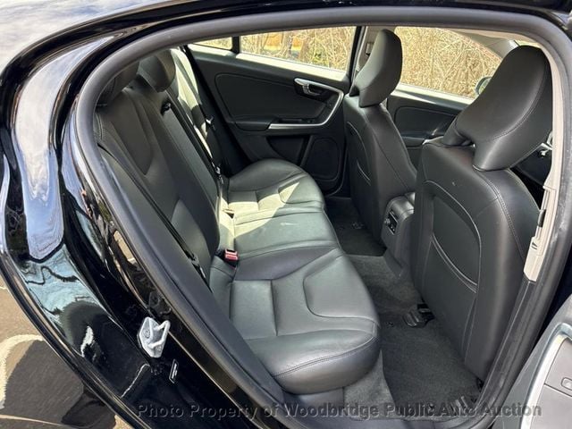 2015 Volvo S60 Platinum-2015.5 - 23023580 - 9