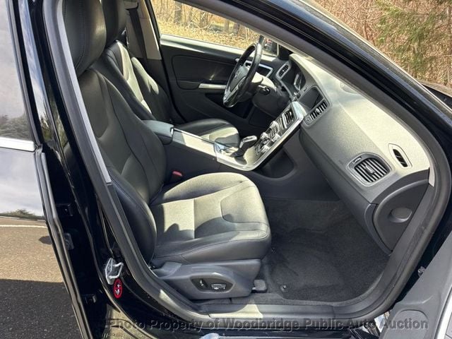 2015 Volvo S60 Platinum-2015.5 - 23023580 - 8