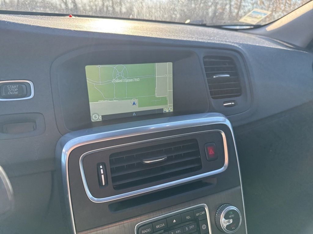 2015 Volvo S60 T5 Premier - 22960446 - 13