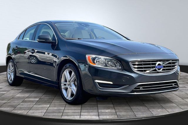 2015 Volvo S60 T5 Premier - 23050711 - 2