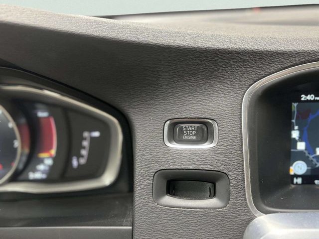 2015 Volvo S60 T5 Premier AWD 4dr Sedan (midyear release) - 22989119 - 26