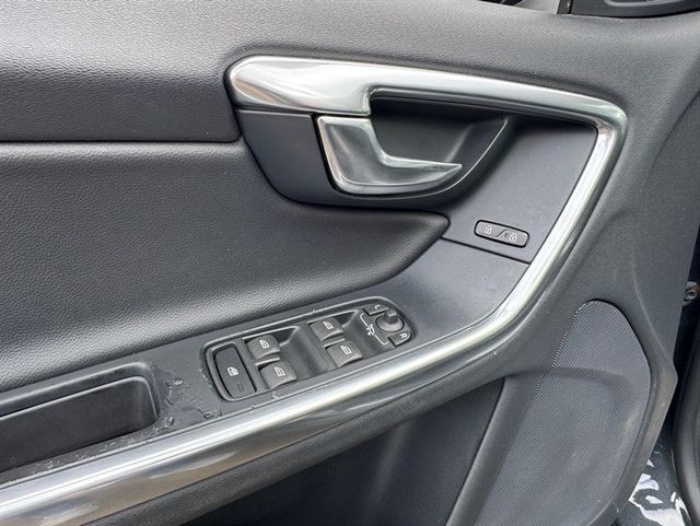 2015 Volvo V60 4dr Wagon T5 Drive-E Platinum FWD - 22948833 - 11