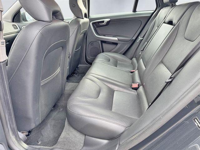 2015 Volvo V60 4dr Wagon T5 Drive-E Platinum FWD - 22948833 - 19