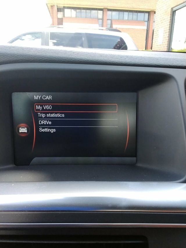 2015 Volvo V60 4dr Wagon T5 Drive-E Platinum FWD - 22921397 - 16