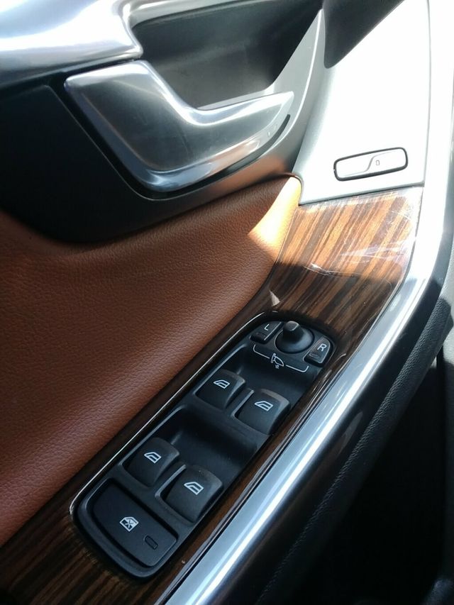 2015 Volvo V60 4dr Wagon T5 Drive-E Platinum FWD - 22921397 - 24