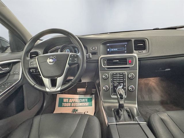 2015 Volvo V60 4dr Wagon T5 Drive-E Premier FWD - 23092491 - 13