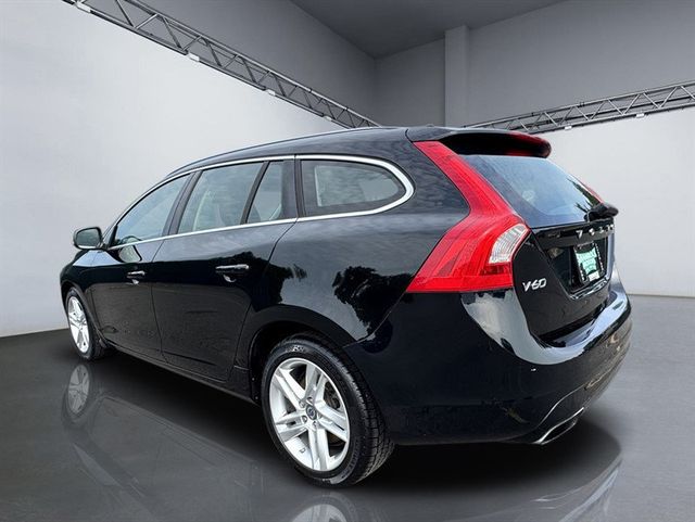 2015 Volvo V60 4dr Wagon T5 Drive-E Premier FWD - 23092491 - 4