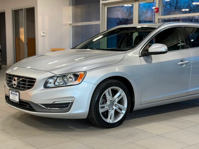 2015 Volvo V60 4dr Wagon T5 Drive-E Premier Plus FWD - 22867638 - 2