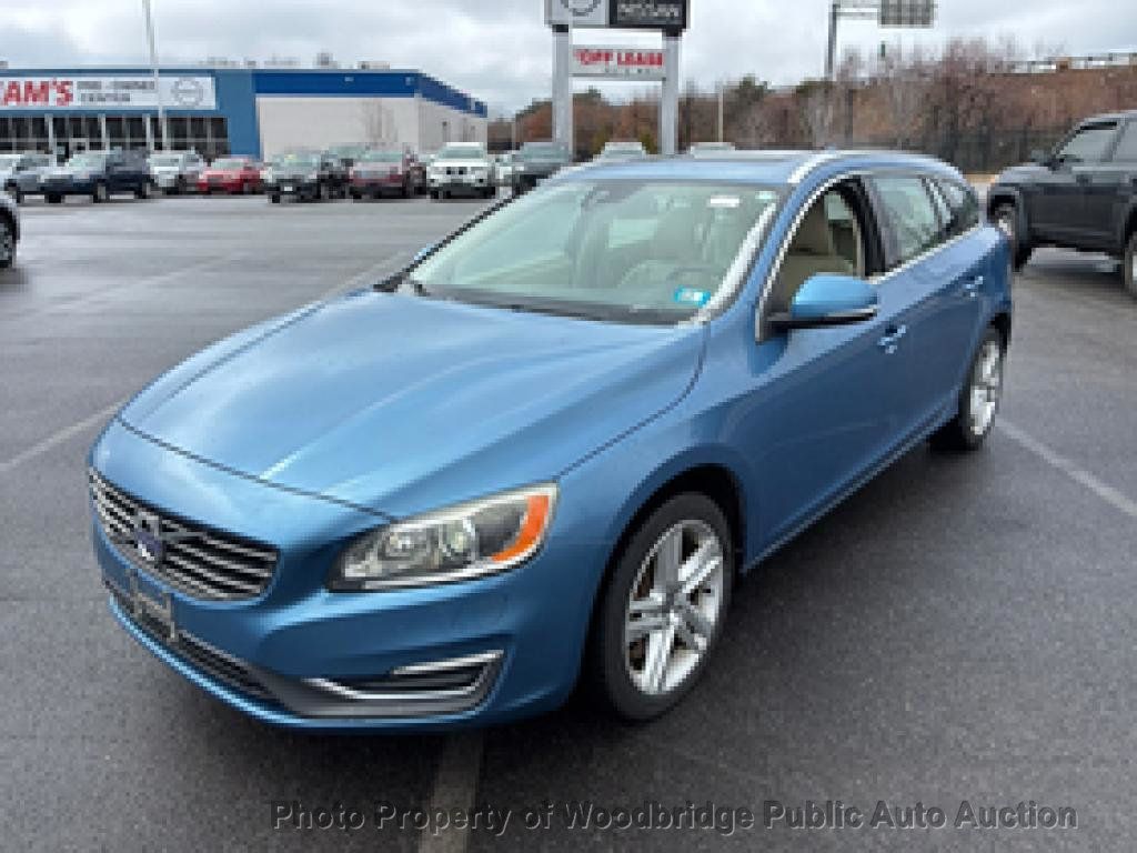 2015 Volvo V60 4dr Wagon T5 Premier AWD - 23015096 | Video 1