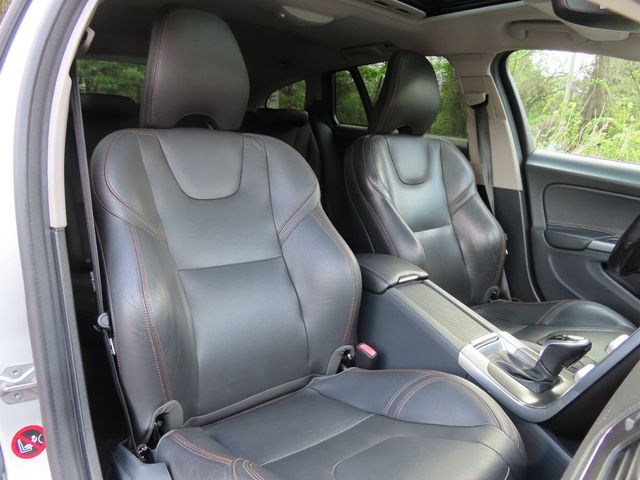 2015 Volvo V60 Cross Country 2015.5 4dr Wagon T5 AWD - 23017644 - 21