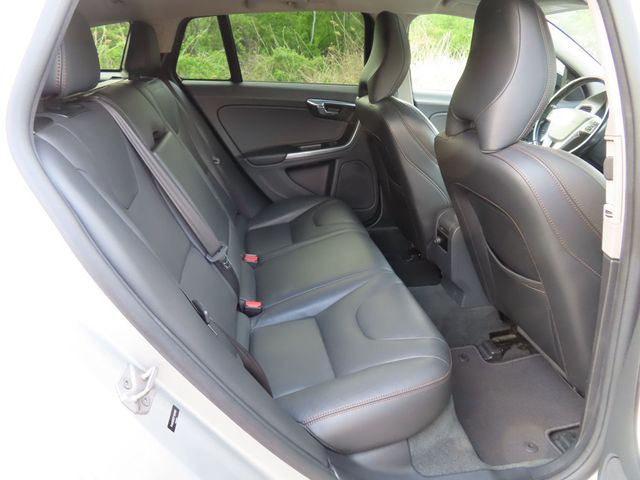 2015 Volvo V60 Cross Country 2015.5 4dr Wagon T5 AWD - 23017644 - 23