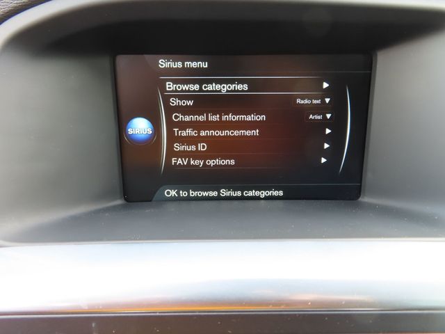 2015 Volvo V60 Cross Country 2015.5 4dr Wagon T5 AWD - 23017644 - 32