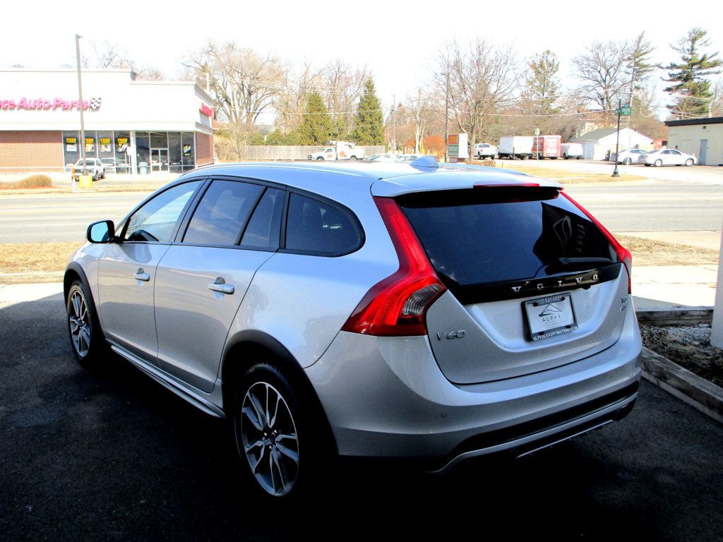 2015 Volvo V60 Cross Country 2015.5 4dr Wagon T5 AWD - 22991263 - 9