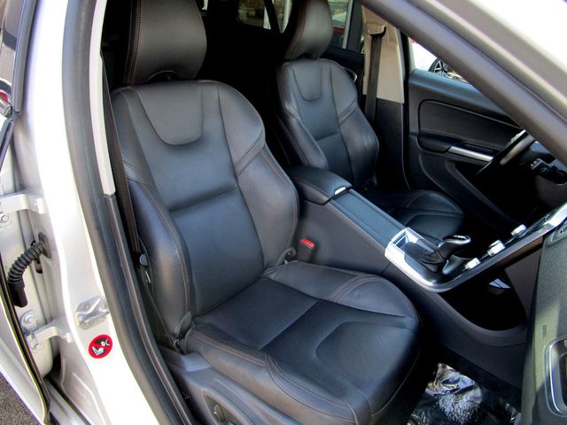 2015 Volvo V60 Cross Country 2015.5 4dr Wagon T5 AWD - 22991263 - 15