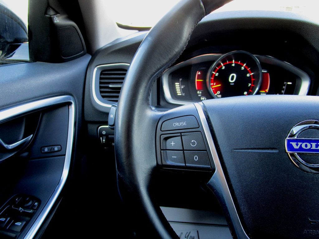 2015 Volvo V60 Cross Country 2015.5 4dr Wagon T5 AWD - 22991263 - 20