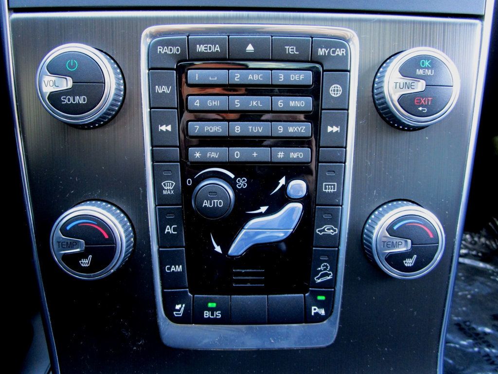 2015 Volvo V60 Cross Country 2015.5 4dr Wagon T5 AWD - 22991263 - 25