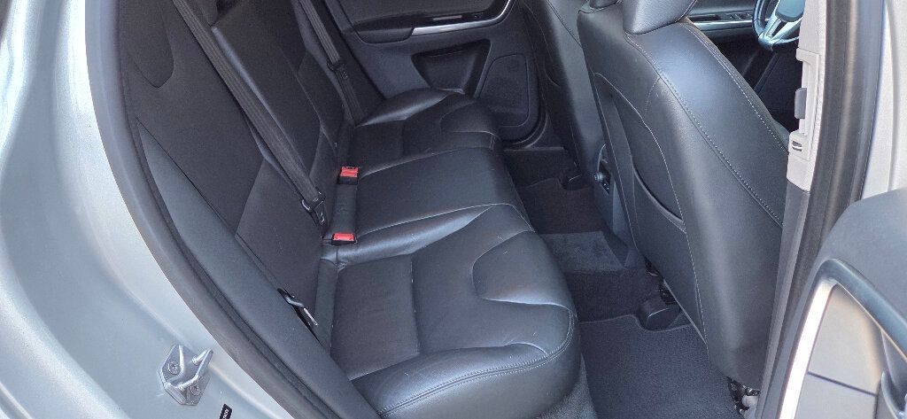 2015 Volvo XC60 1 Owner VERY LOW MILES 2 Keys LOADED Rare 615-300-6004 - 22991523 - 18