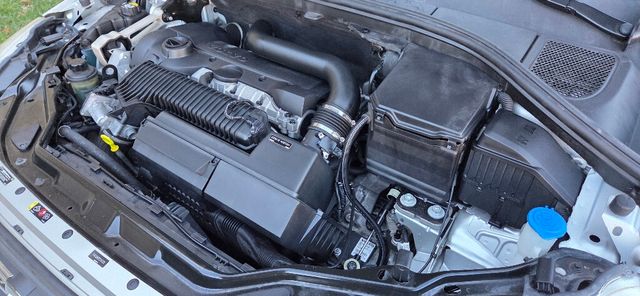 2015 Volvo XC60 1 Owner VERY LOW MILES 2 Keys LOADED Rare 615-300-6004 - 22991523 - 40