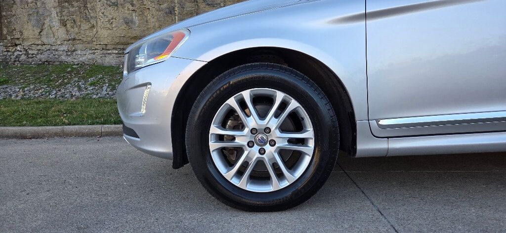 2015 Volvo XC60 1 Owner VERY LOW MILES 2 Keys LOADED Rare 615-300-6004 - 22991523 - 41