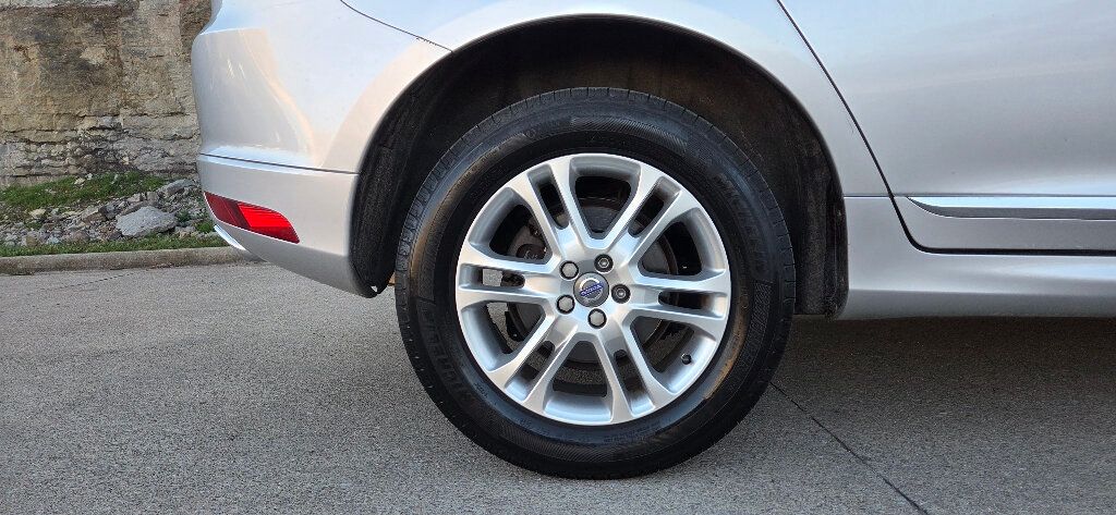 2015 Volvo XC60 1 Owner VERY LOW MILES 2 Keys LOADED Rare 615-300-6004 - 22991523 - 44