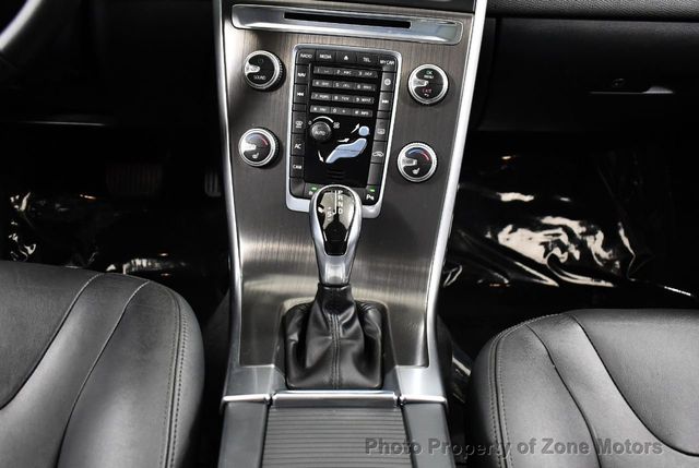 2015 Volvo XC60 2015.5 AWD 4dr T5 Premier - 21992978 - 25