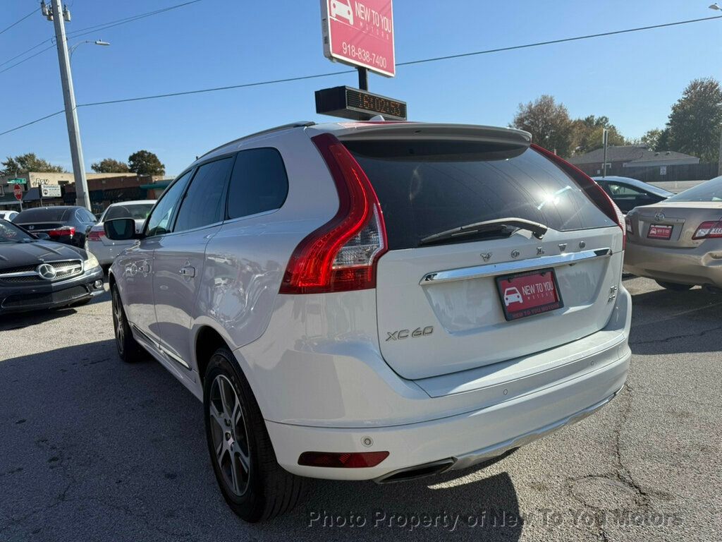 2015 Volvo XC60 Premier R-Design photo 2