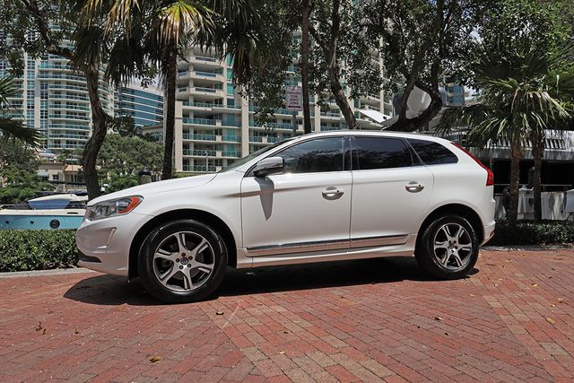 2015 Volvo XC60 2015.5 AWD 4dr T6 - 23045180 - 24